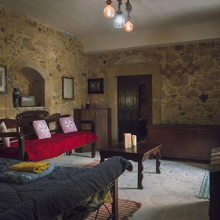 Villa The Royal Stonehouse : Sophia à Vasiliki  Extérieur photo