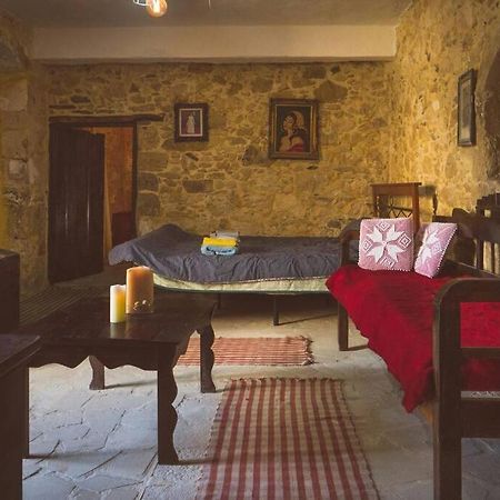 Villa The Royal Stonehouse : Sophia à Vasiliki  Extérieur photo
