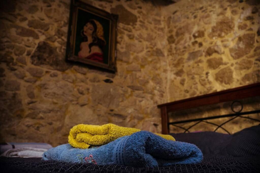 Villa The Royal Stonehouse : Sophia à Vasiliki  Extérieur photo