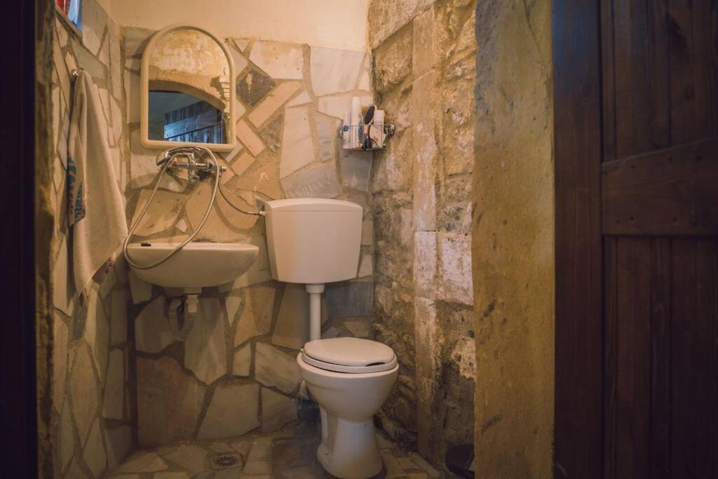 Villa The Royal Stonehouse : Sophia à Vasiliki  Extérieur photo